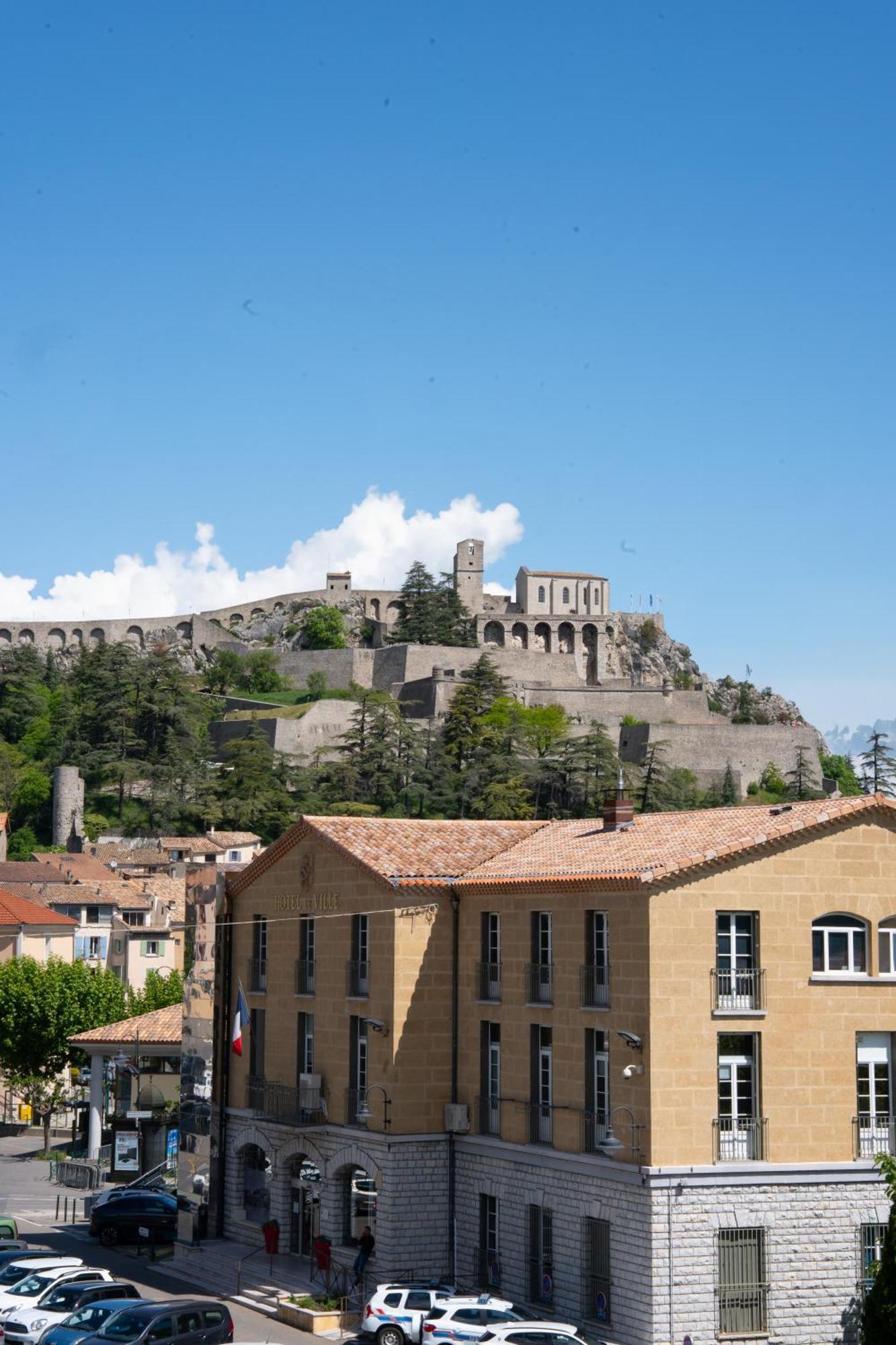 Appartement Centre De Sisteron Kültér fotó